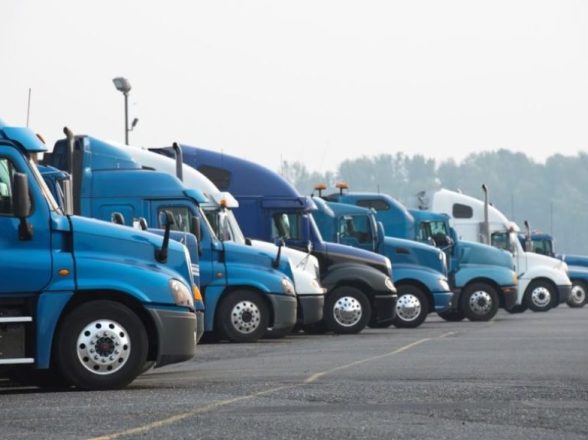 Customer Connections – Key to Trucking Success ﻿