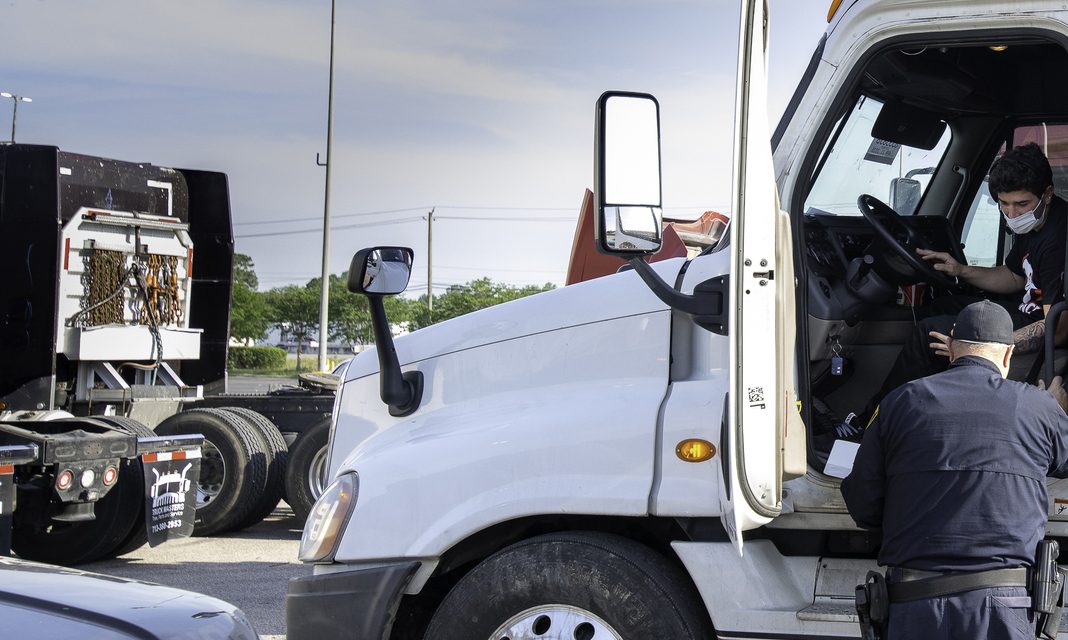 Understanding Truckers’ Laws and Rights