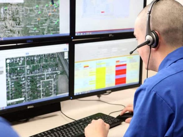 Selecting the Best Dispatch Service for Owner Operators