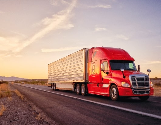 Comprehensive Guide to CDL vs. Non-CDL Driver’s Licenses